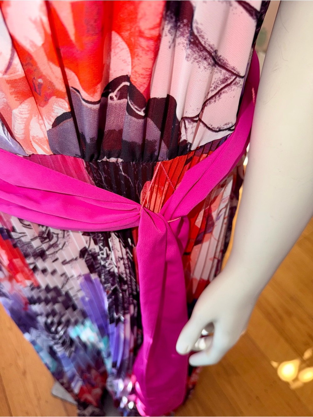 Eliza J Formal Full Length Floral Print Gown Sz 18W - Picture 7 of 14